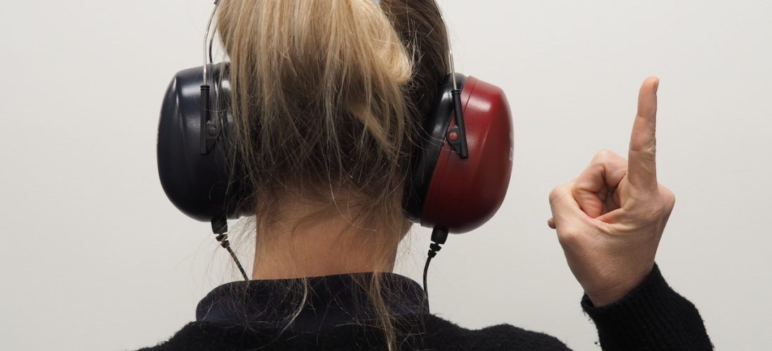Kto powinien wykonywać badania słuchu? 